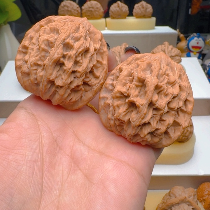 把件核桃?**肉46尺寸麦虎