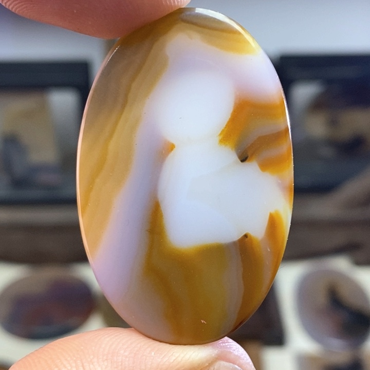 玛瑙/玉髓颈饰未镶嵌