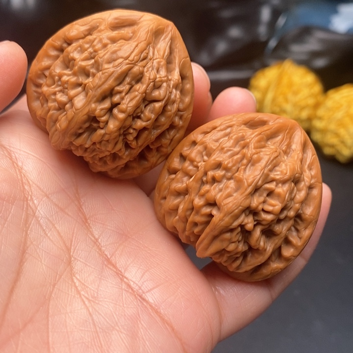 文玩核桃把件虎头王38尺