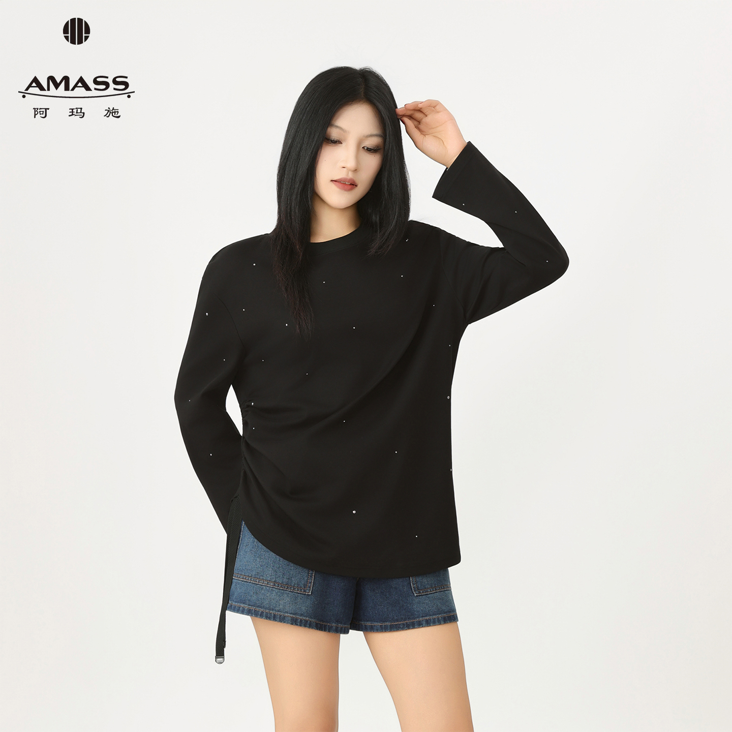 AMASS/阿玛施秋季慵懒感小众长袖T恤满天星烫钻圆领卫衣女530100