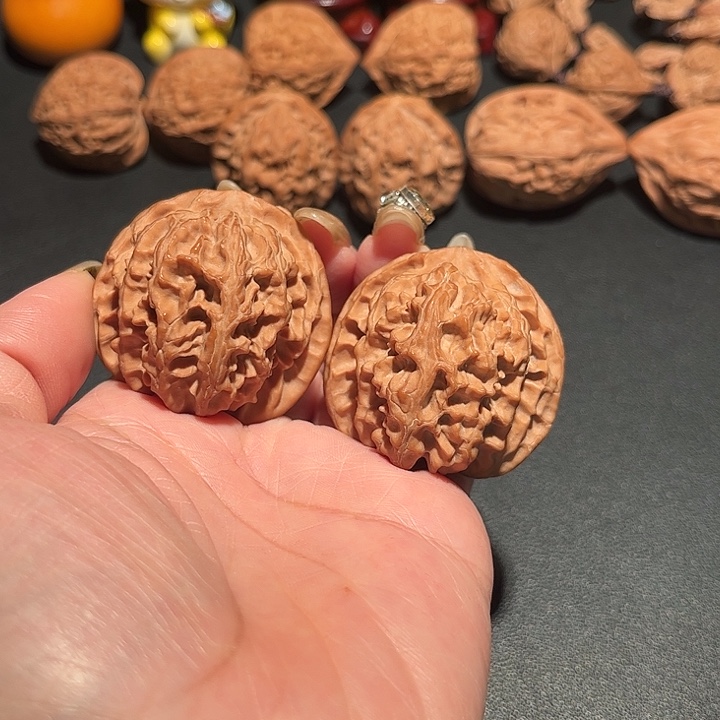 吊坠文玩核桃苹果园