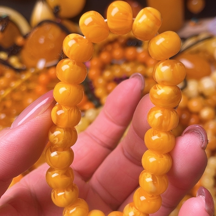 波罗的海鸡油红苹果