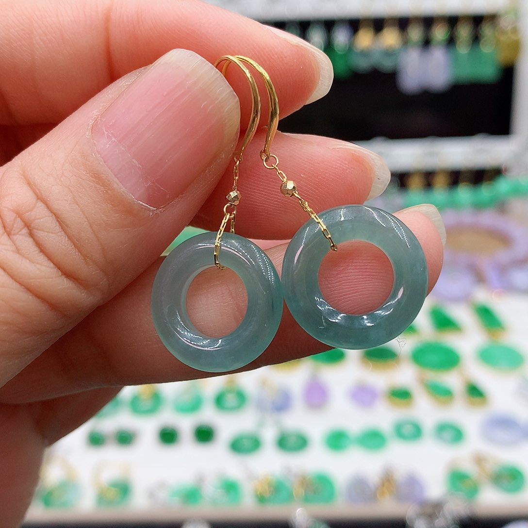 翡翠耳饰18K金镶嵌的