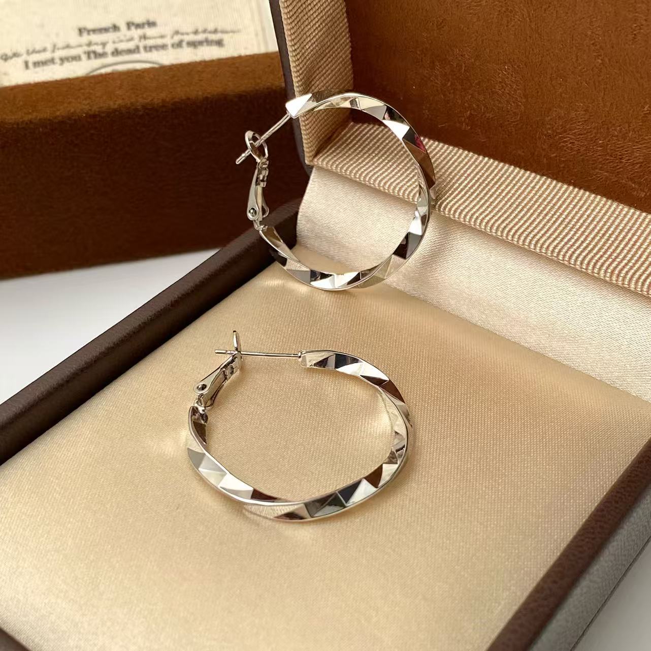 铜合金耳饰 佳佳（Y225）内径25毫米 巨闪多切面耳圈