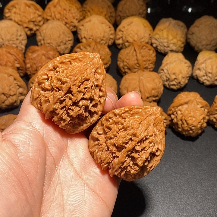 文玩核桃吊坠满天星