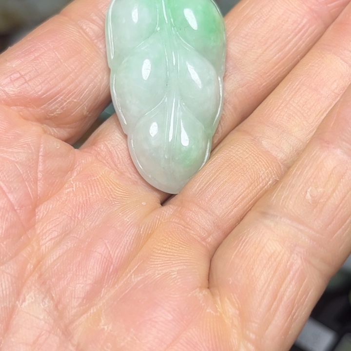 翡翠未镶嵌颈饰谢谢大家的支持