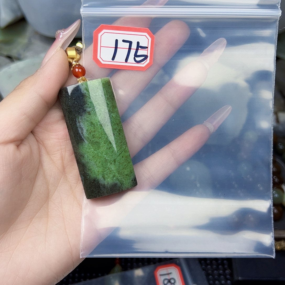 和田玉珠宝半成品未镶嵌