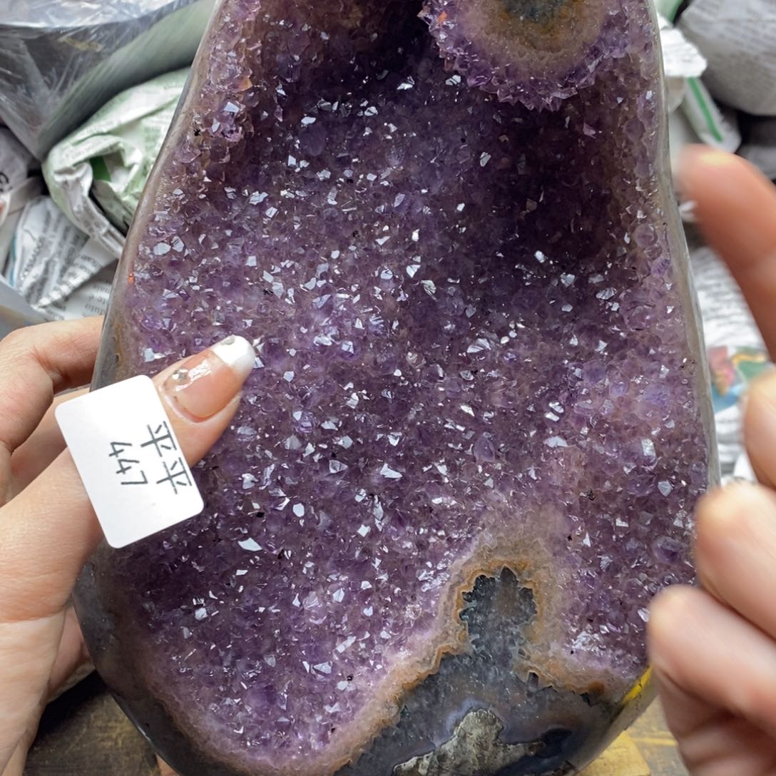 水晶乌拉圭未镶嵌