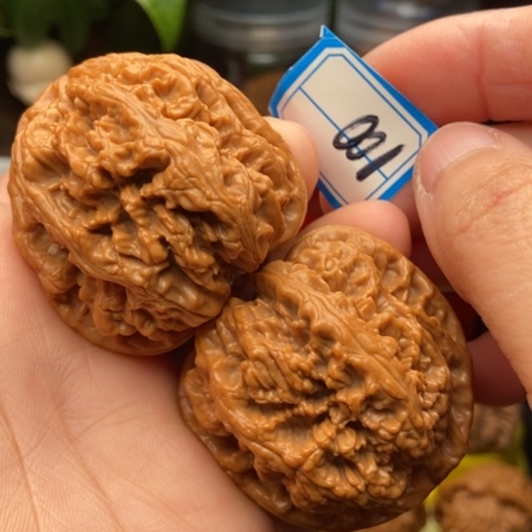 文玩核桃吊坠粗筋45