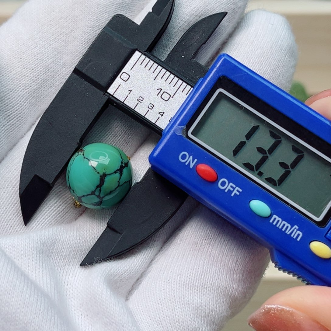 绿松石珠宝未镶嵌