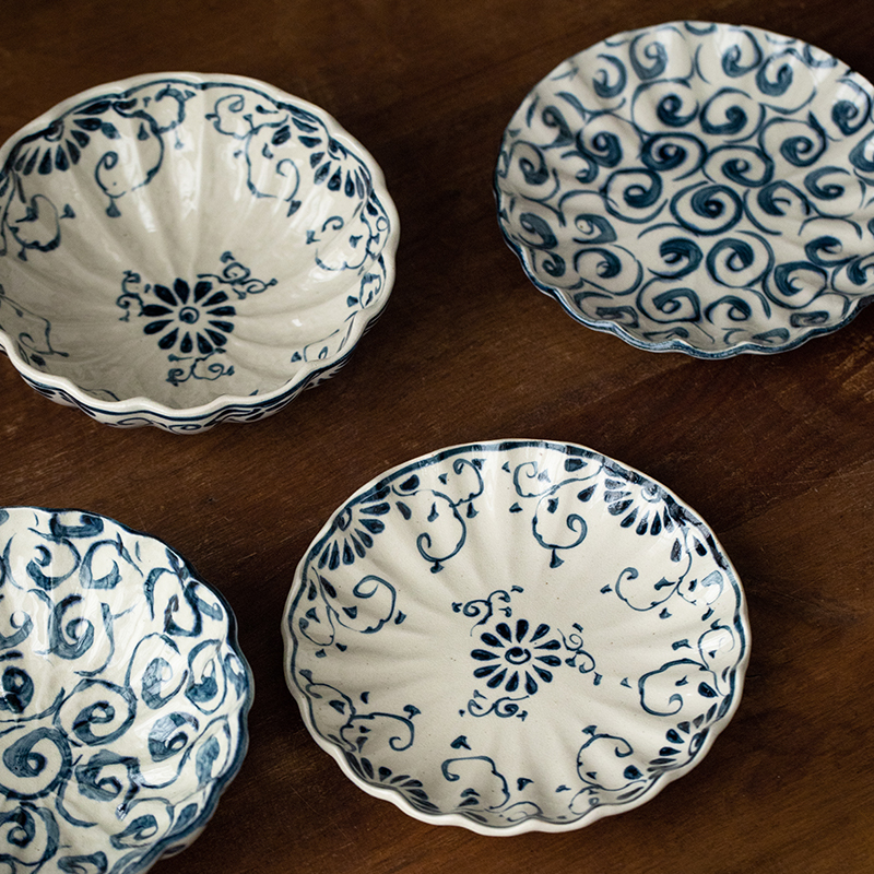 同合日本进口宗吉窑手绘陶瓷餐盘日式家用饭碗手作唐草侘寂风餐具