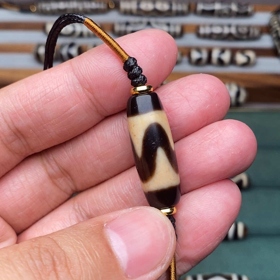 玛瑙/玉髓颈饰未镶嵌默*