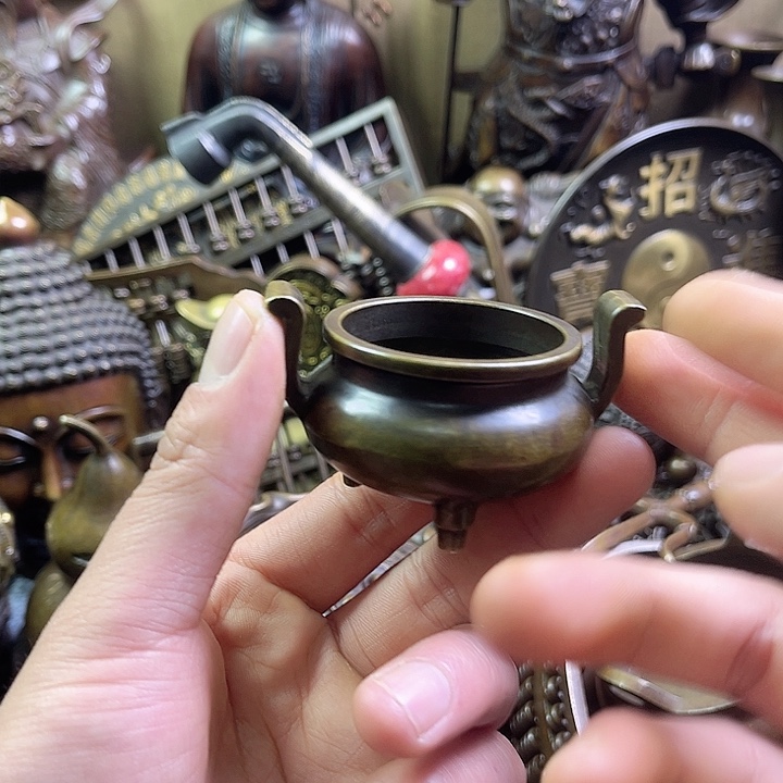 铜器856999699995568888889