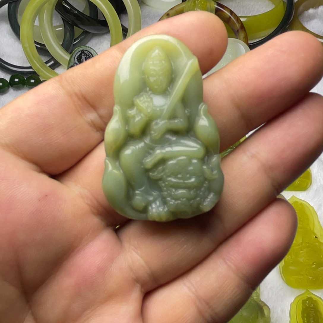岫玉未镶嵌吊坠(不含链)