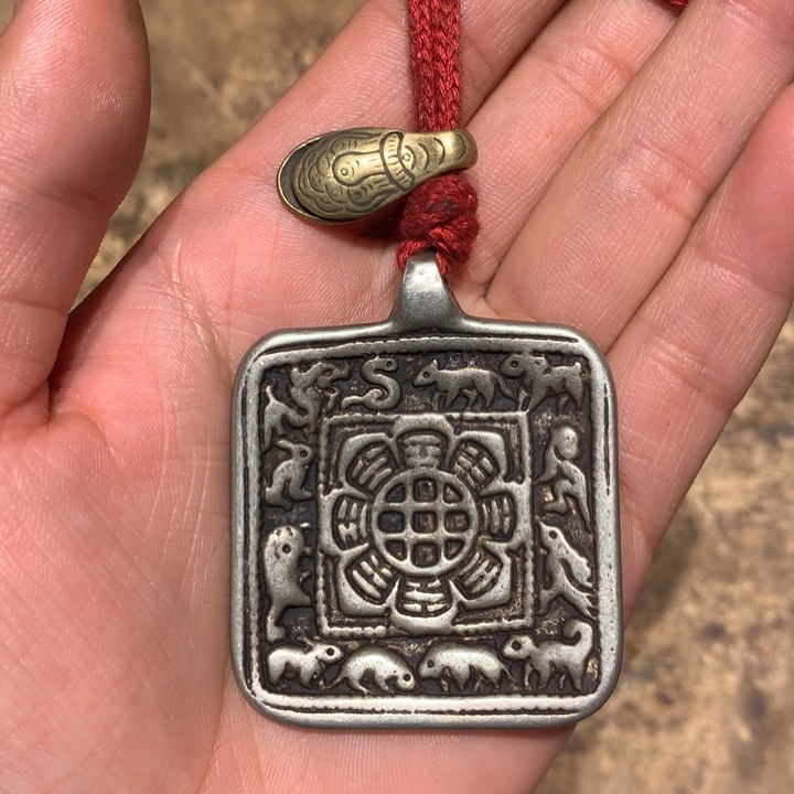 琉璃颈饰喜欢的朋友