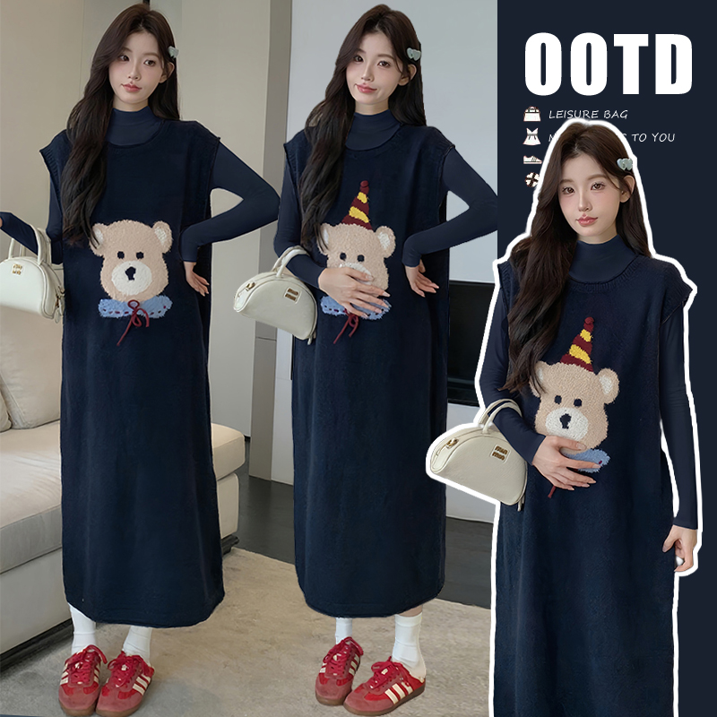 懒洋洋~大码孕妇装秋冬毛衣套装半高领打底卡通蓝色背心裙两件套