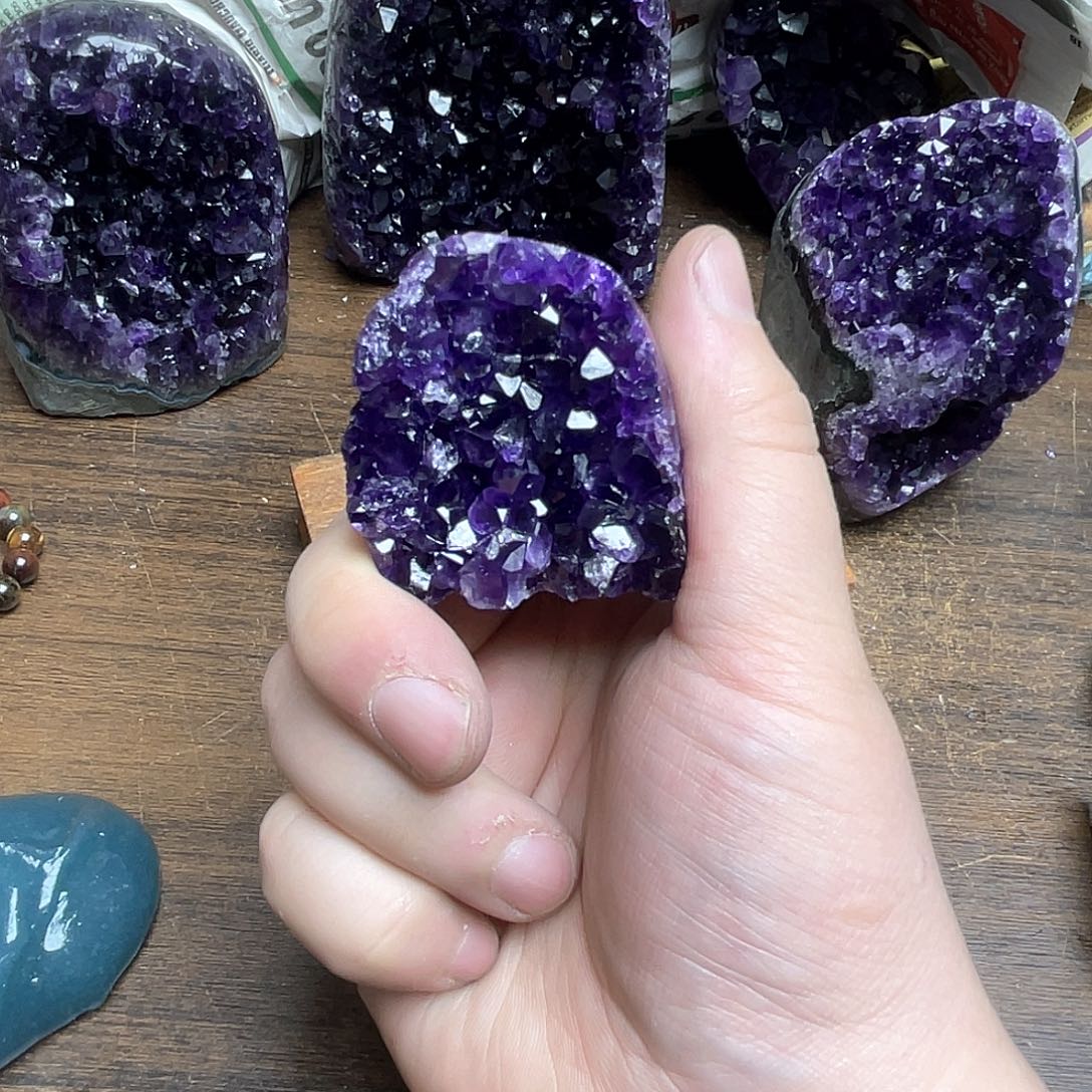 紫晶大型摆件（非配饰）未镶嵌