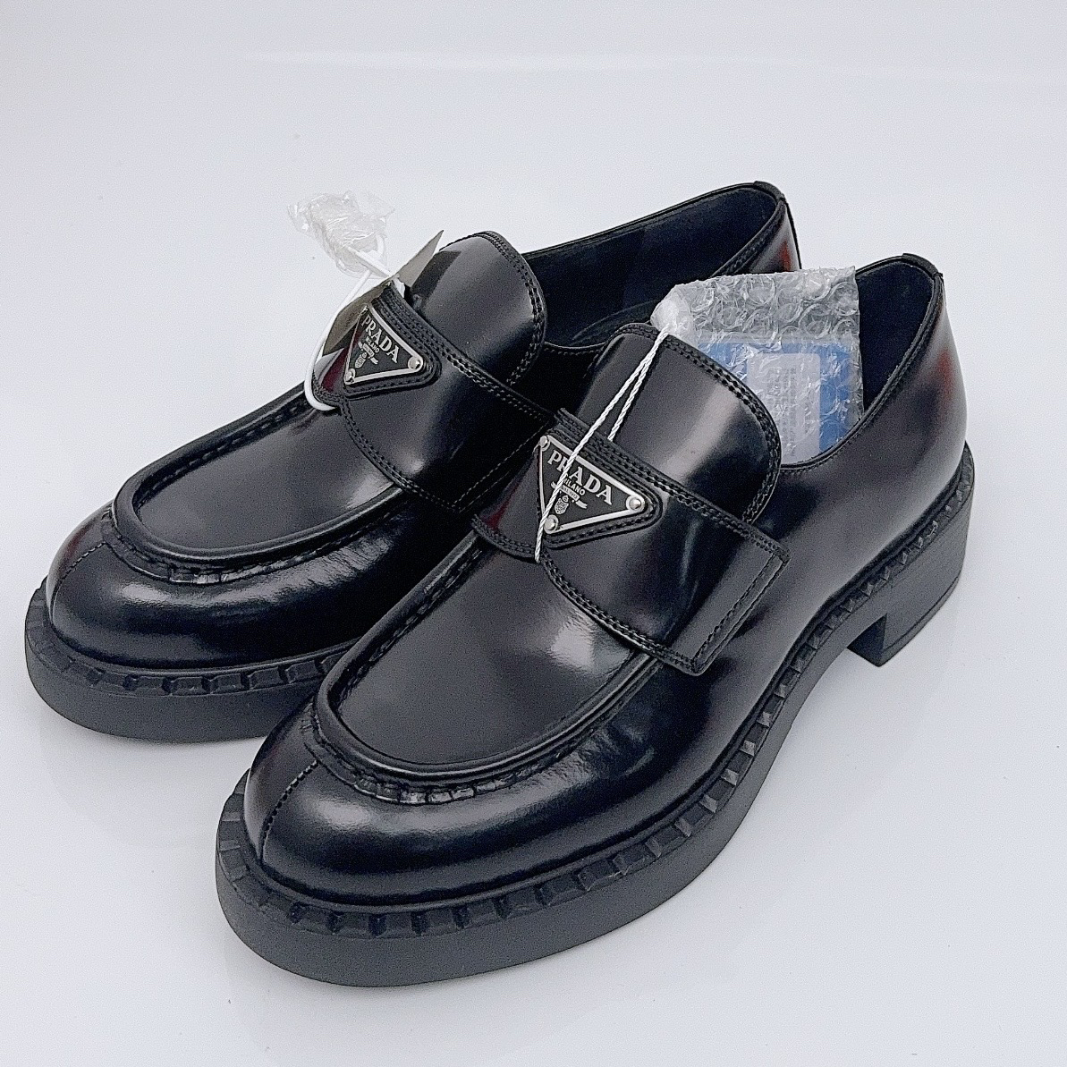 未使用 Prada/普拉达 37码/三角标乐福鞋/全新/lz00323