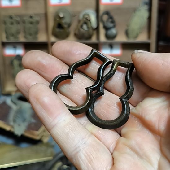 会****硅胶拉手一对，包浆自然