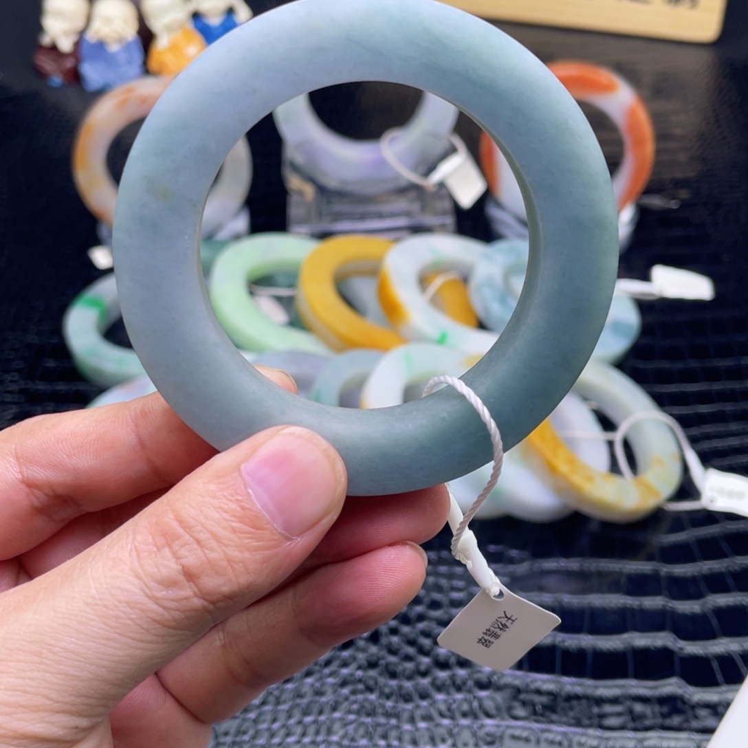 未镶嵌翡翠定制翡翠
