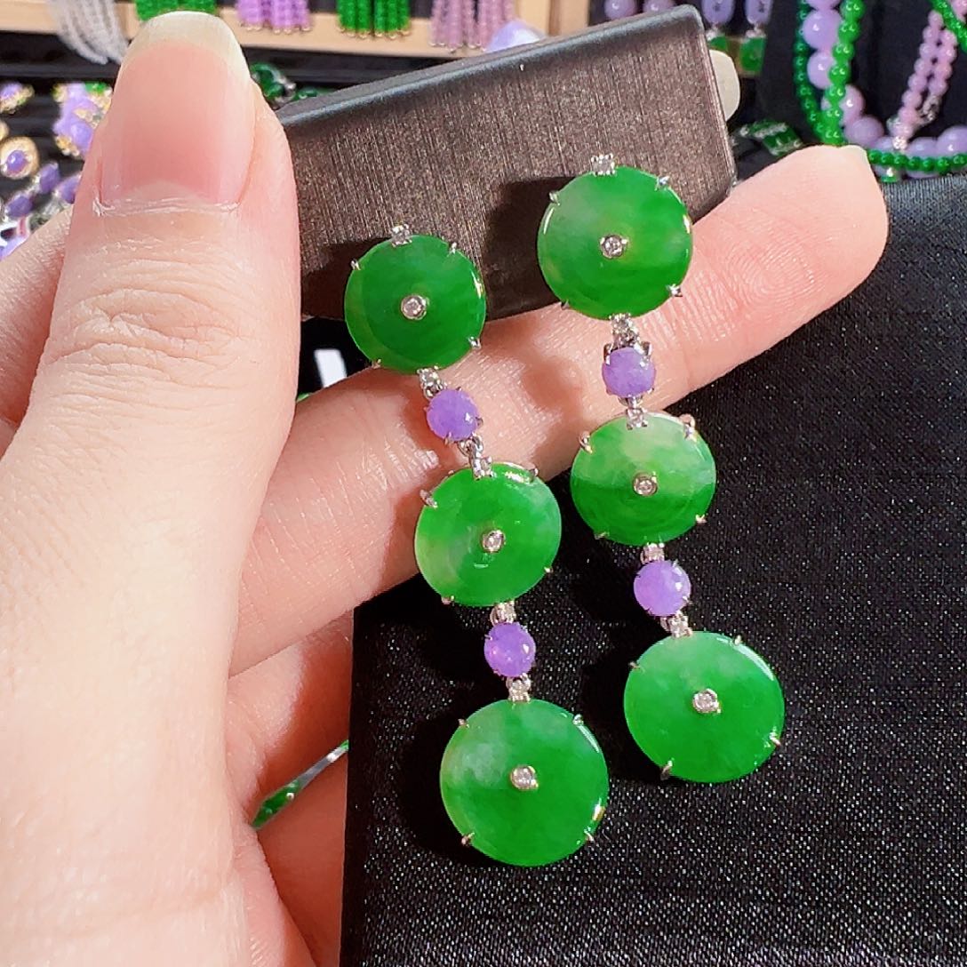 翡翠18K金镶嵌耳饰签收后24小时鉴赏期