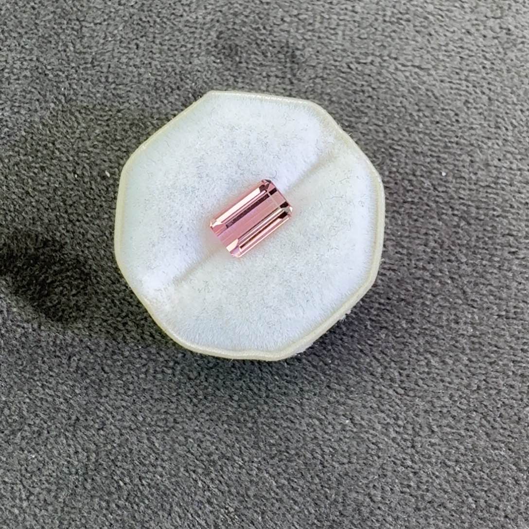 碧玺珠宝奇石未镶嵌1ct