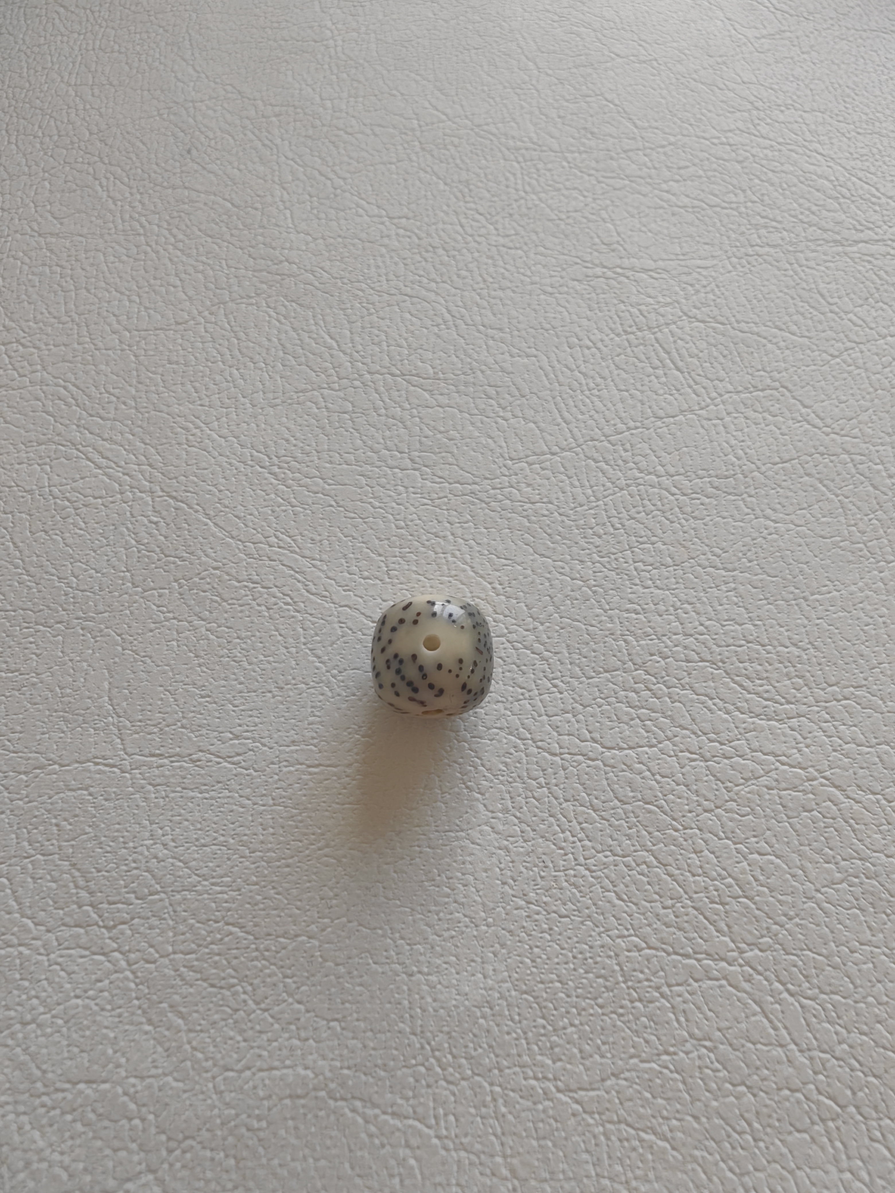 顺丰包邮星月菩提高油正月石玉料单颗10mm