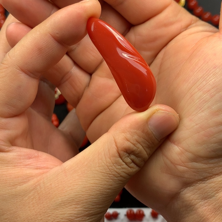 未镶嵌吊坠南红玛瑙