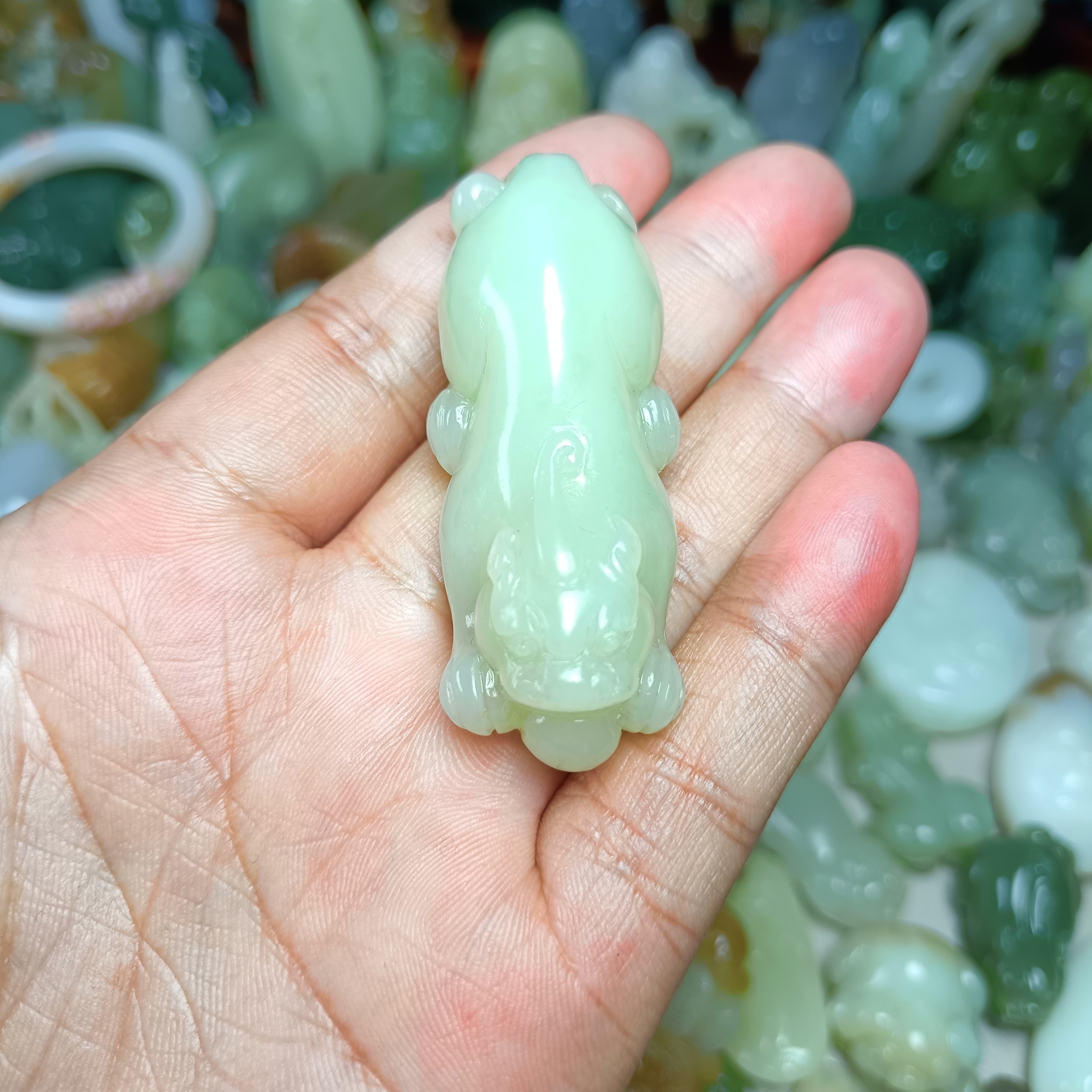 天然和田玉俄料精工雕刻貔貅有求必应大气挂件