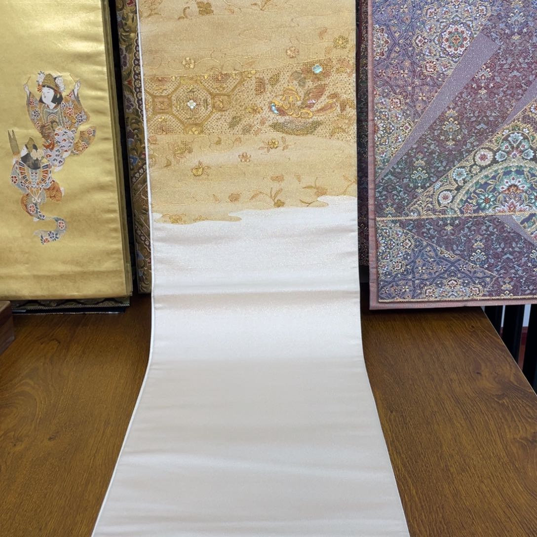 织绣两通抽拉雕嵌螺钿