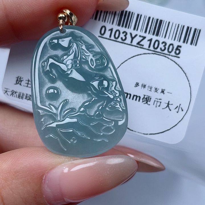 吊坠(不含链)未镶嵌翡翠