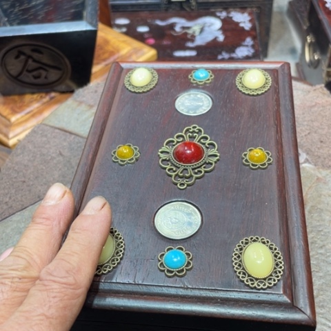 木盒子1111111111111