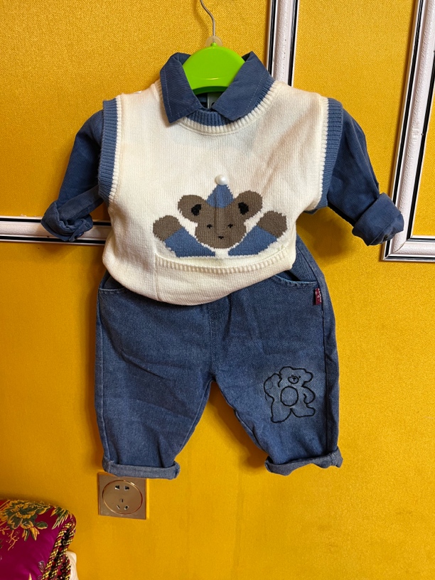 男宝穿的三件套可爱风