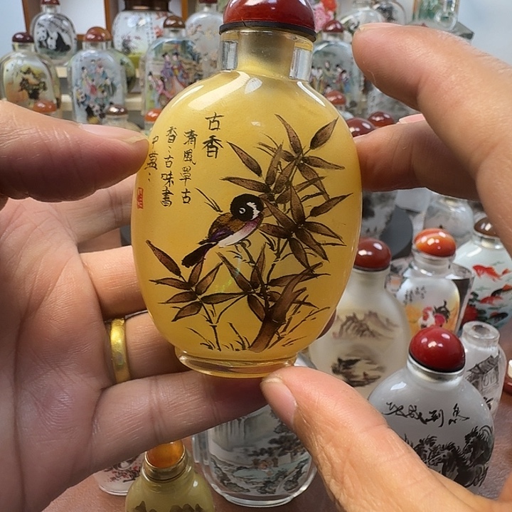 鼻烟壶内画工艺品包邮非遗艺术