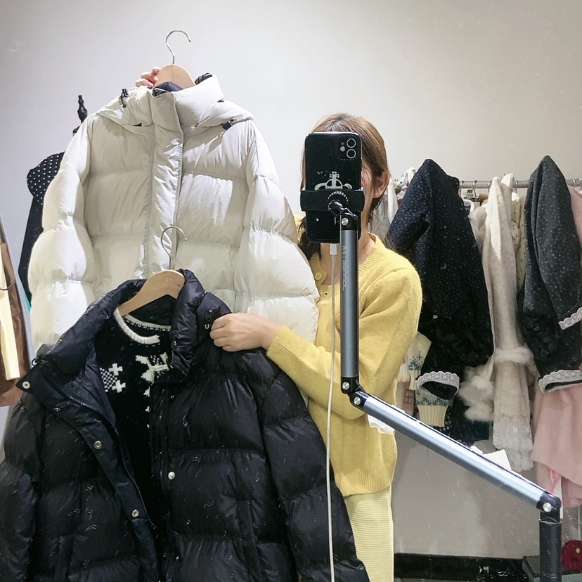 【闪购商品】米白外套