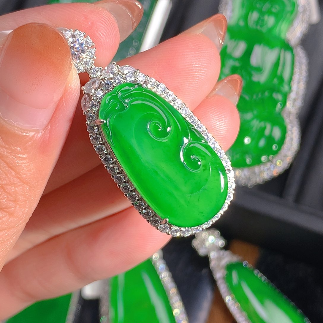 翡翠吊坠(不含链)未镶嵌