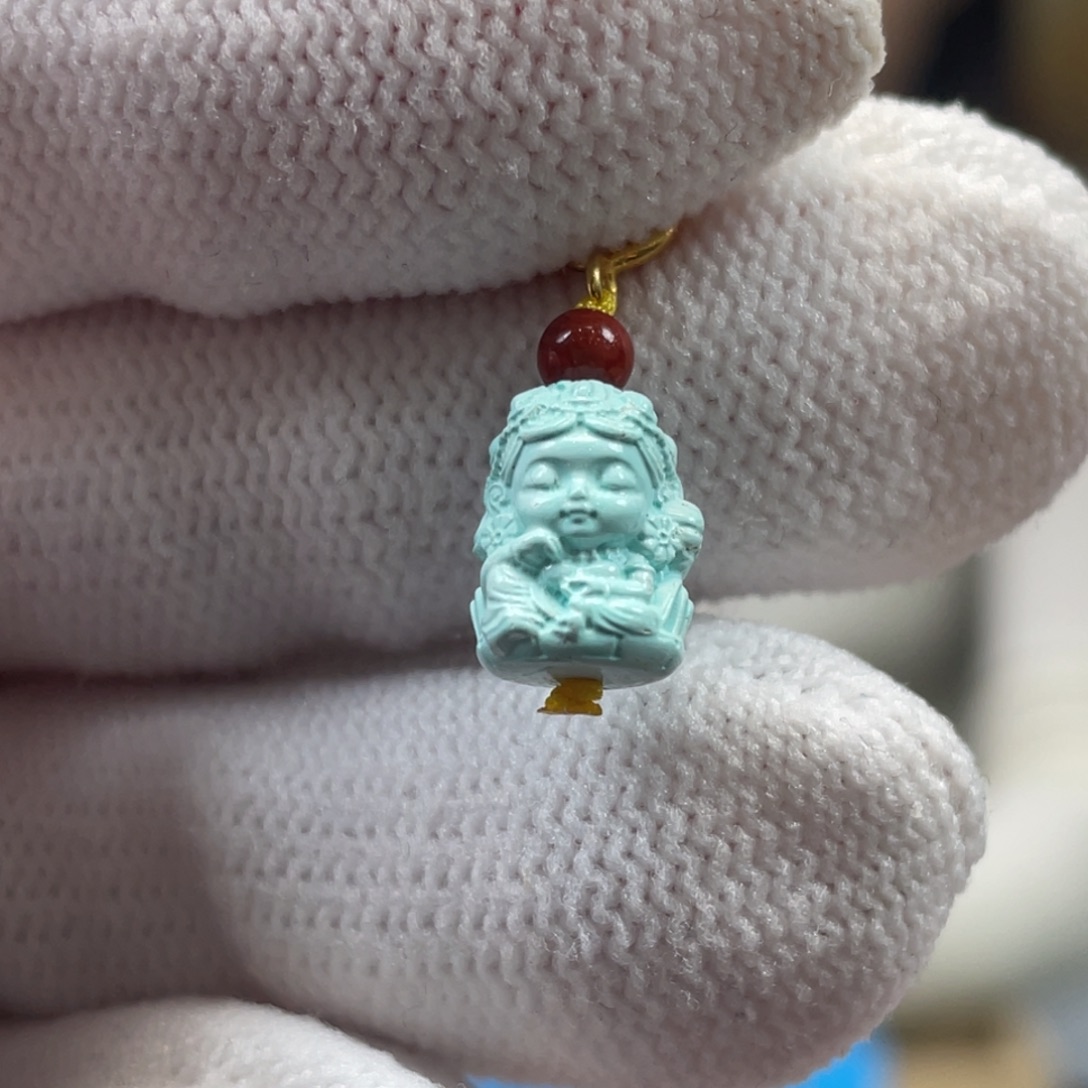 绿松石未镶嵌挂件