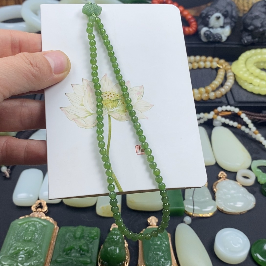 和田玉手串未镶嵌