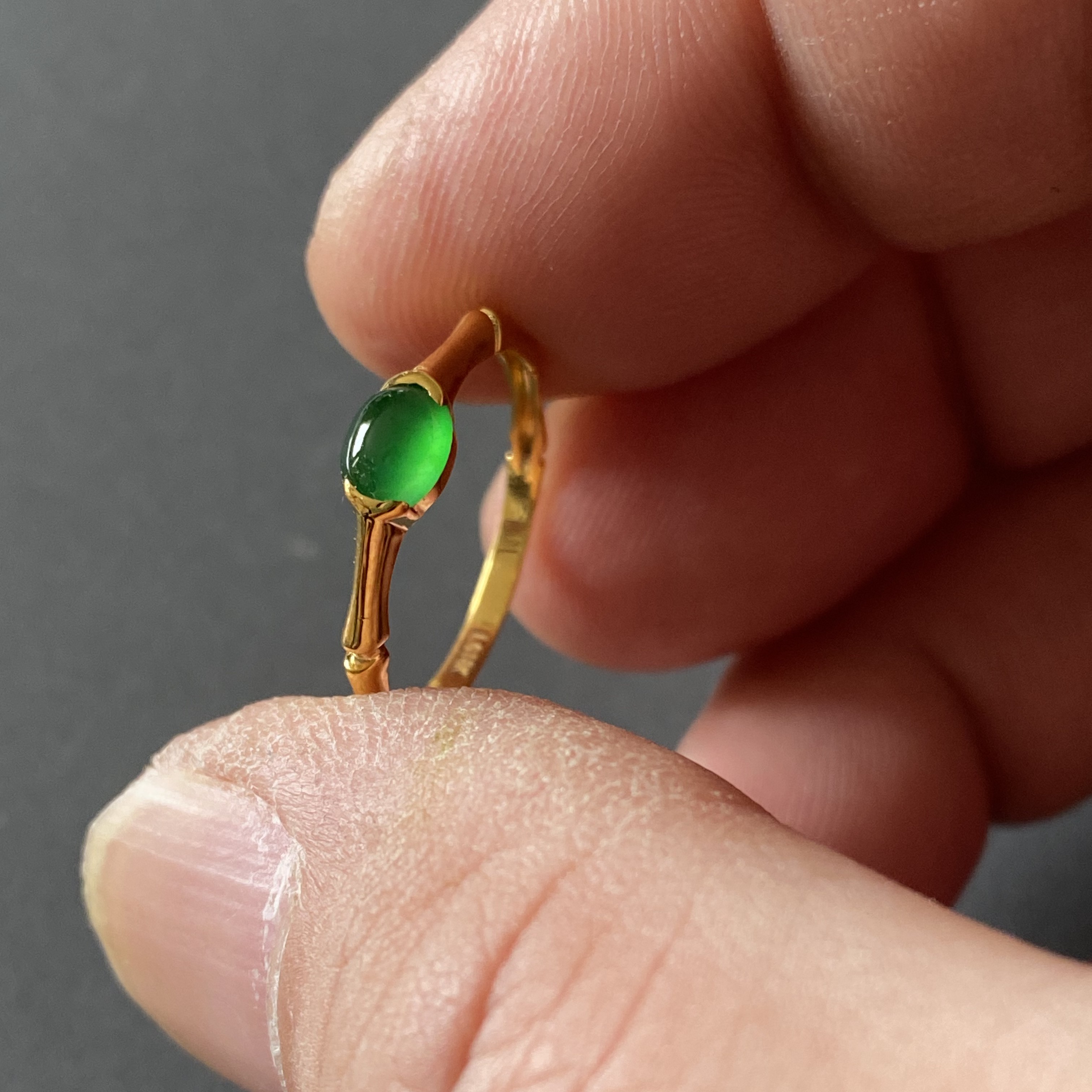 缅甸A货翡翠冰阳绿戒指时尚竹节帝王绿镶嵌简约精致素款