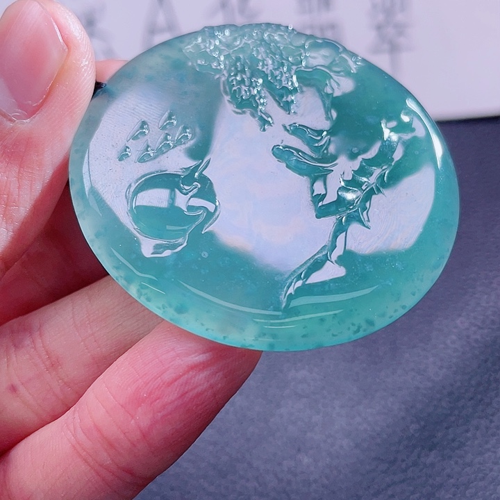 翡翠颈饰未镶嵌999999999