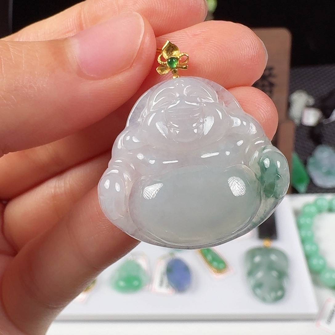 翡翠18K金镶嵌颈饰