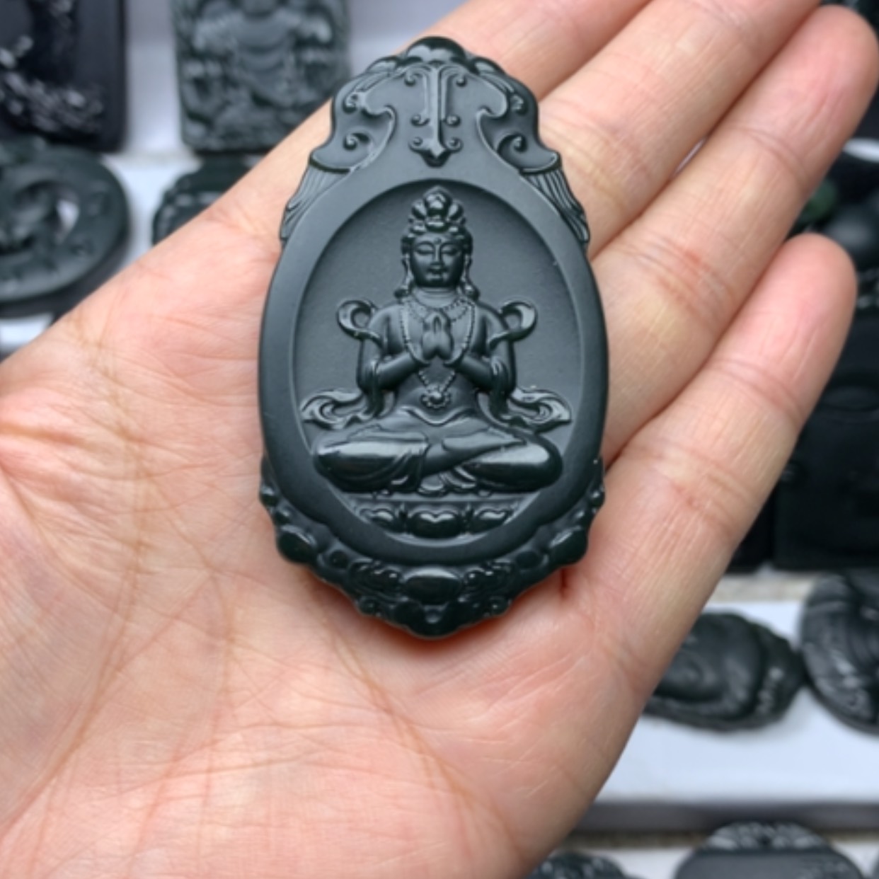 【闪购商品】和田玉颈饰未镶嵌双面雕刻