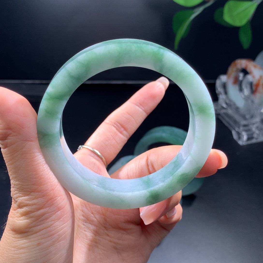 定制翡翠翡翠手镯未镶嵌