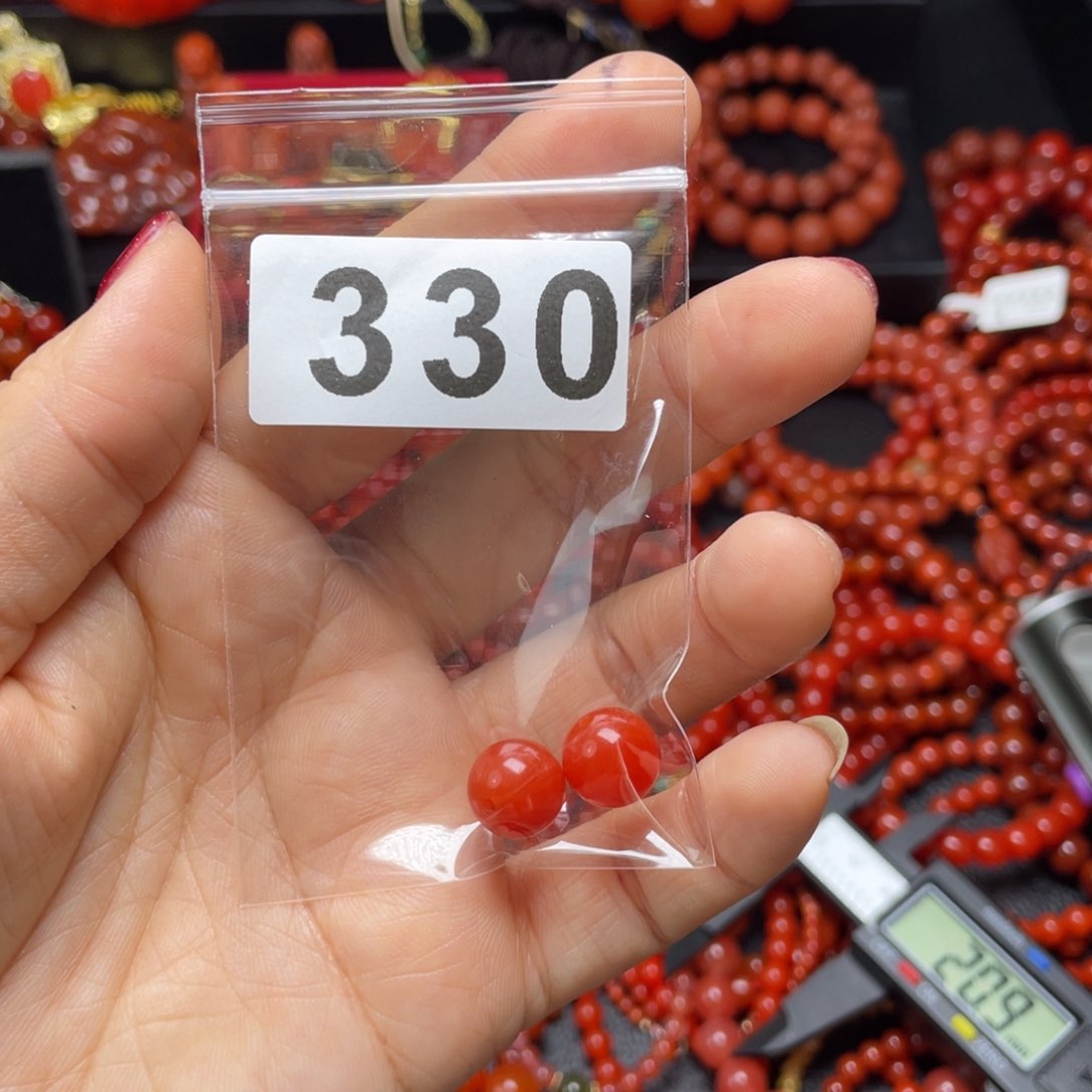 南红玛瑙手链未镶嵌野*派