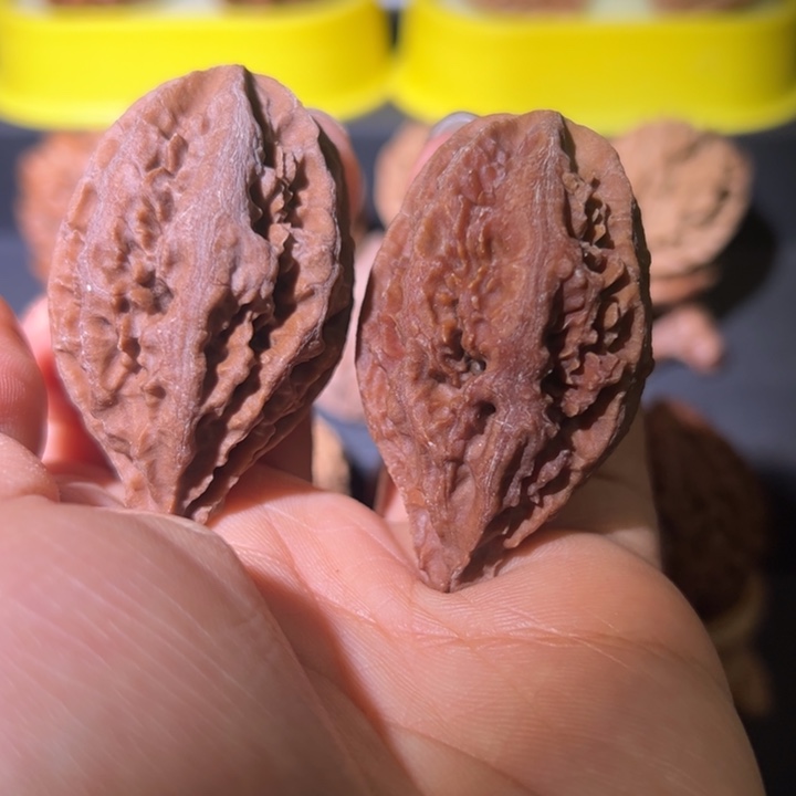 文玩核桃吊坠核桃15油阴瑕疵