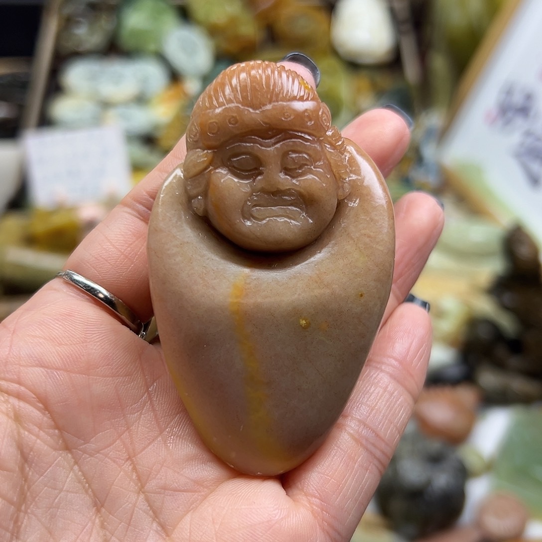 未镶嵌岫玉颈饰辽阳粉地主婆手玩