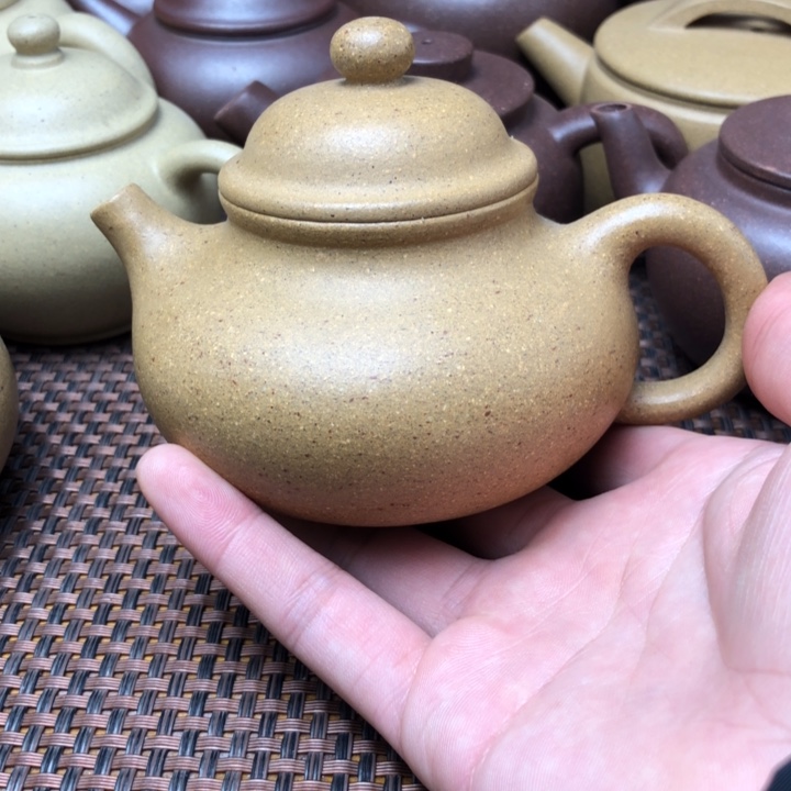 紫砂茶壶俺****?黄金段微瑕