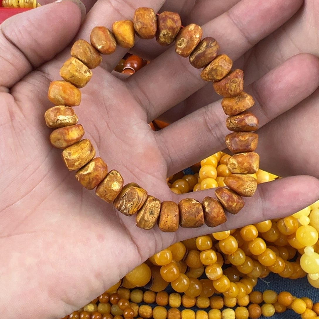 琥珀未镶嵌珠宝奇石