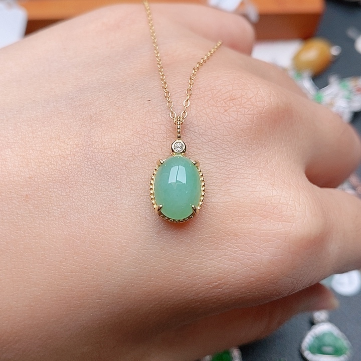 翡翠戒指银S925镶嵌果绿吊坠