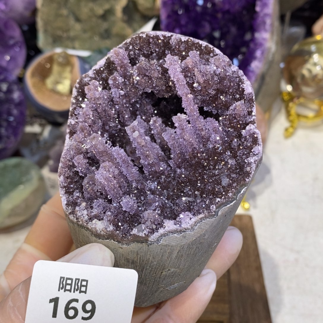 紫晶大型摆件（非配饰）未镶嵌
